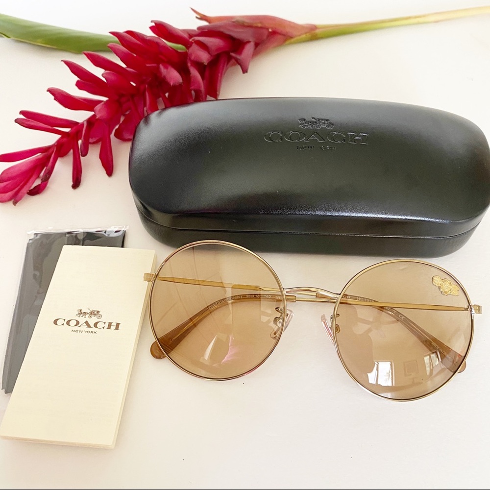 Coach Round HC7078 Light Gold Frame Sunglasses